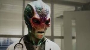 Syfy estrenará en febrero la serie de ciencia ficción Resident Alien