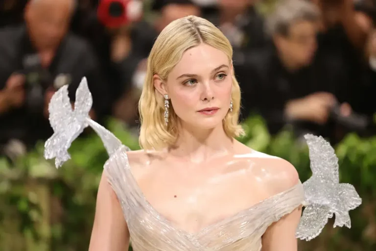 Elle Fanning protagonizará la nueva película de 'Predador'